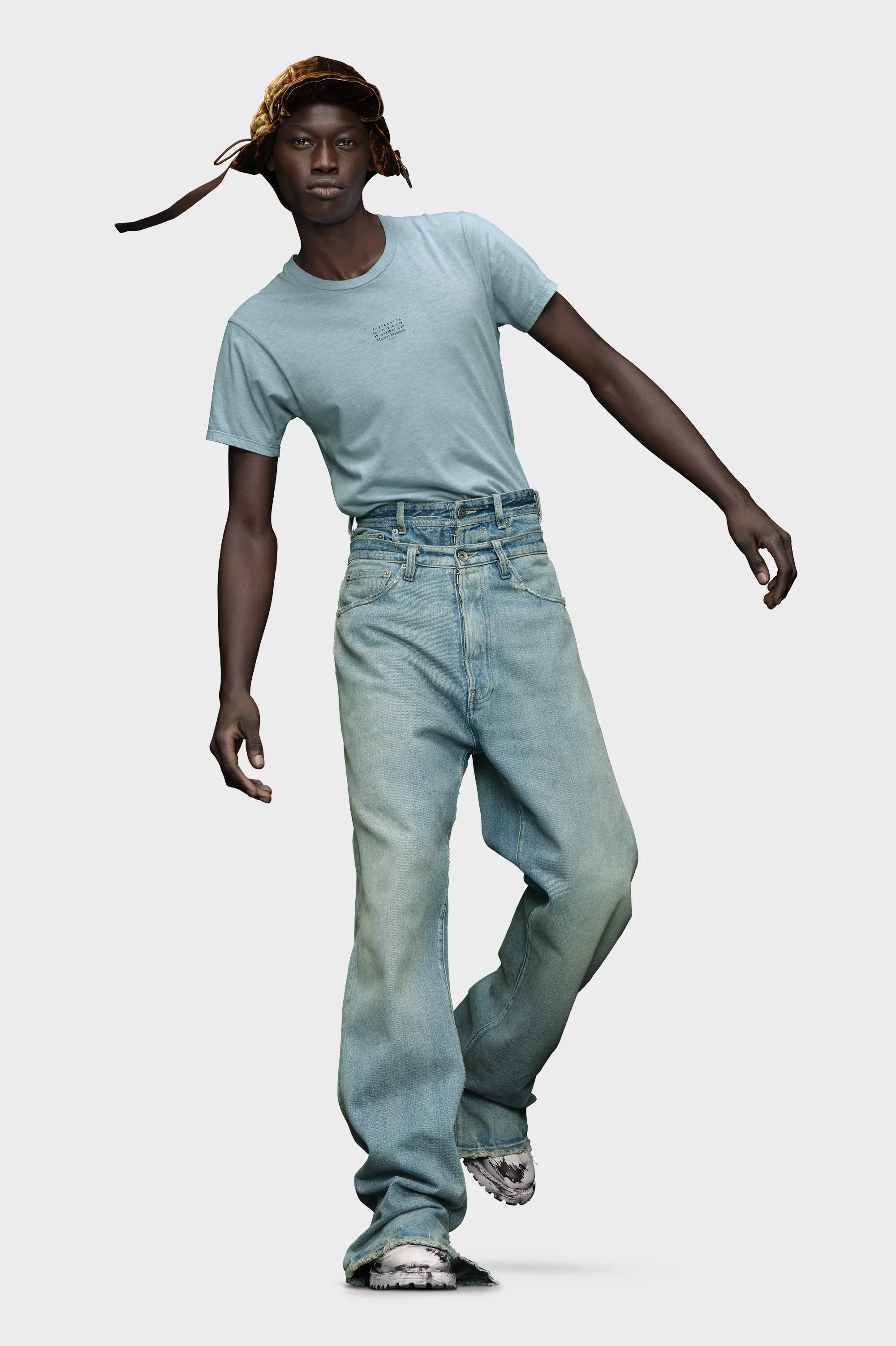 Thumb 4